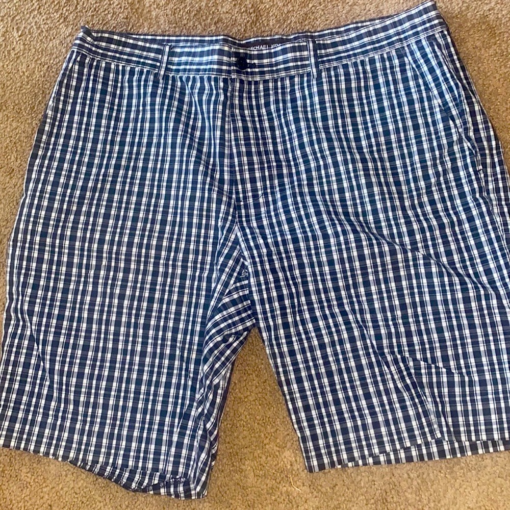 Michael Kors walking shorts 100% cotton